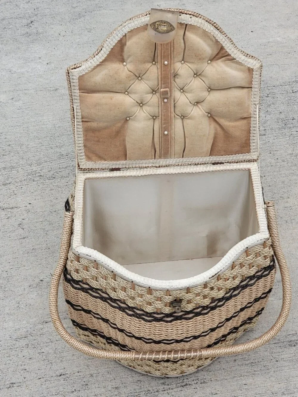 Vintage Pennys Wicker Sewing Basket Lid Plastic Organizer Tray